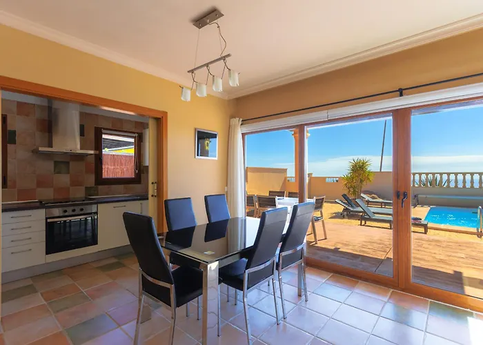 With Pool, Luxury Scape In Caleta De Fuste