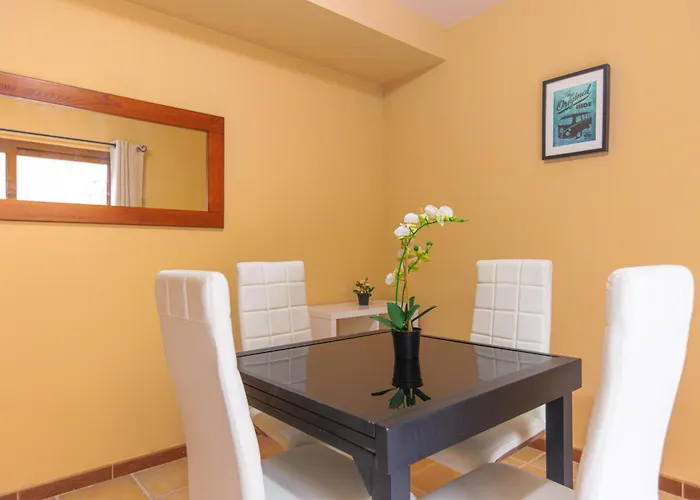 Apartament With Pool, Luxury Scape In *