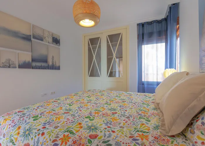 With Pool, Luxury Scape In Apartament