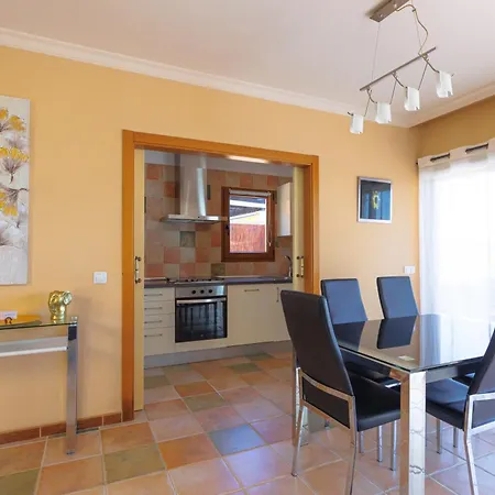 With Pool, Luxury Scape In