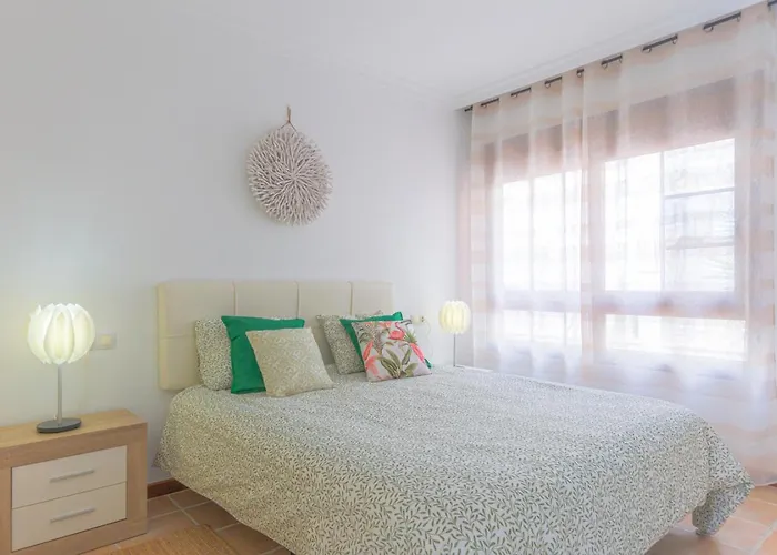 Apartamento With Pool, Luxury Scape In