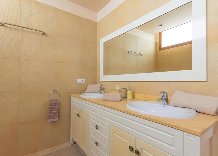 With Pool, Luxury Scape In * Caleta De Fuste