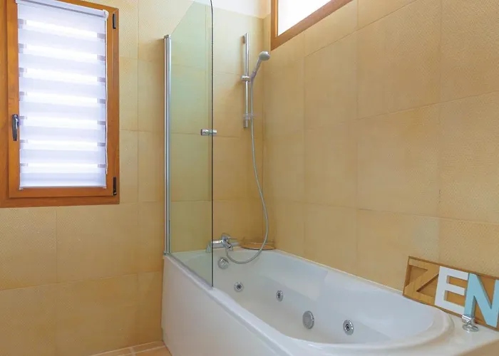 With Pool, Luxury Scape In Caleta De Fuste